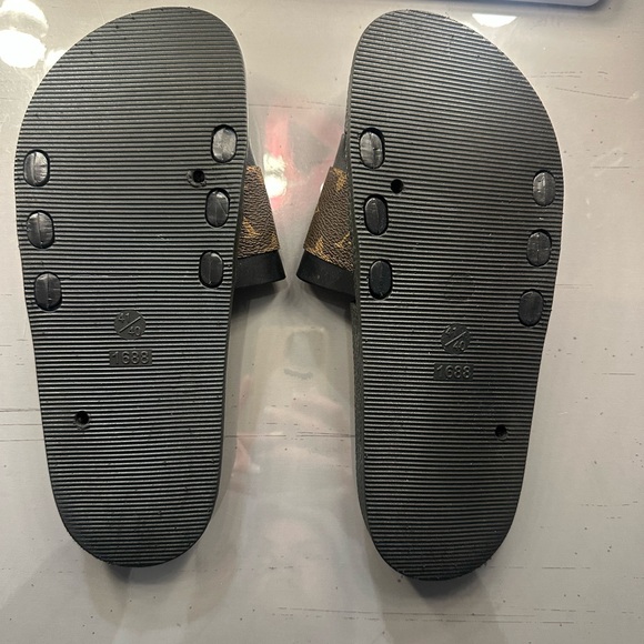 Repurposed vintage Louis Vuitton bag sandals - Picture 2 of 3